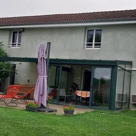 Vakantiehuis Maison De Charme Avec Et Veranda - Proche Thermes De Vittel Et Cite Des Images - Fr-1-589-252