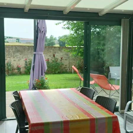 Vakantiehuis Maison De Charme Avec Et Veranda - Proche Thermes De Vittel Et Cite Des Images - Fr-1-589-252 Velotte-et-Tatignecourt