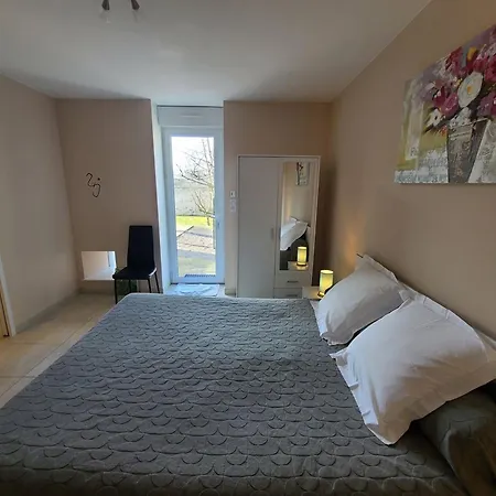 Maison De Charme Avec Et Veranda - Proche Thermes De Vittel Et Cite Des Images - Fr-1-589-252 Vakantiehuis