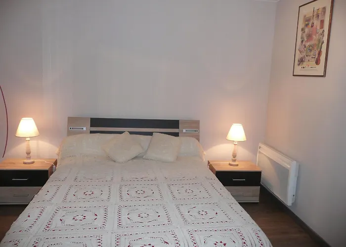 Maison De Charme Avec Et Veranda - Proche Thermes De Vittel Et Cite Des Images - Fr-1-589-252 Prázdninový dům Velotte-et-Tatignecourt