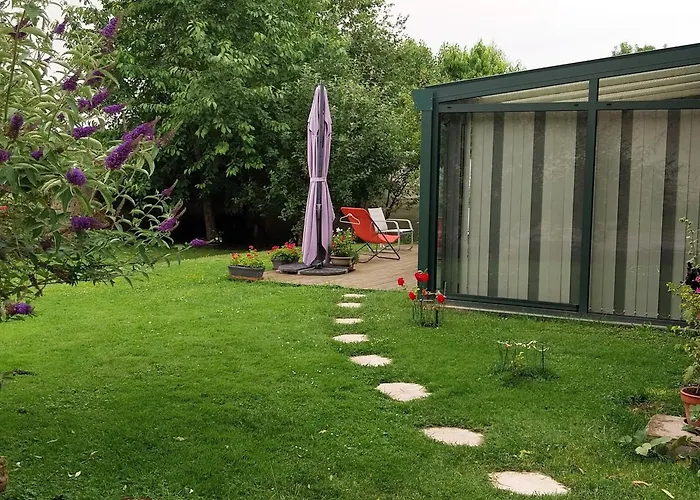 Maison De Charme Avec Et Veranda - Proche Thermes De Vittel Et Cite Des Images - Fr-1-589-252 Prázdninový dům Velotte-et-Tatignecourt