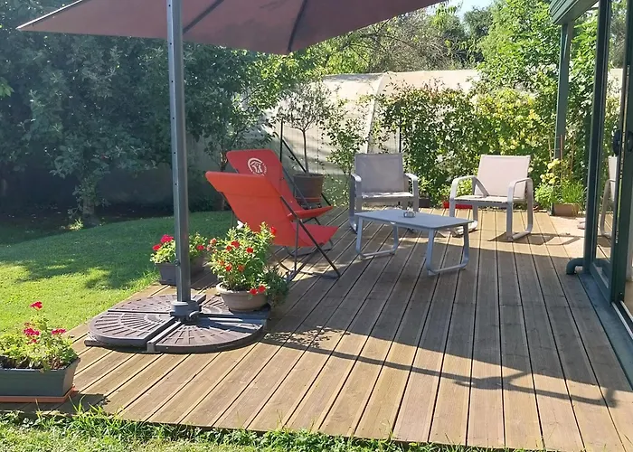 Maison De Charme Avec Et Veranda - Proche Thermes De Vittel Et Cite Des Images - Fr-1-589-252